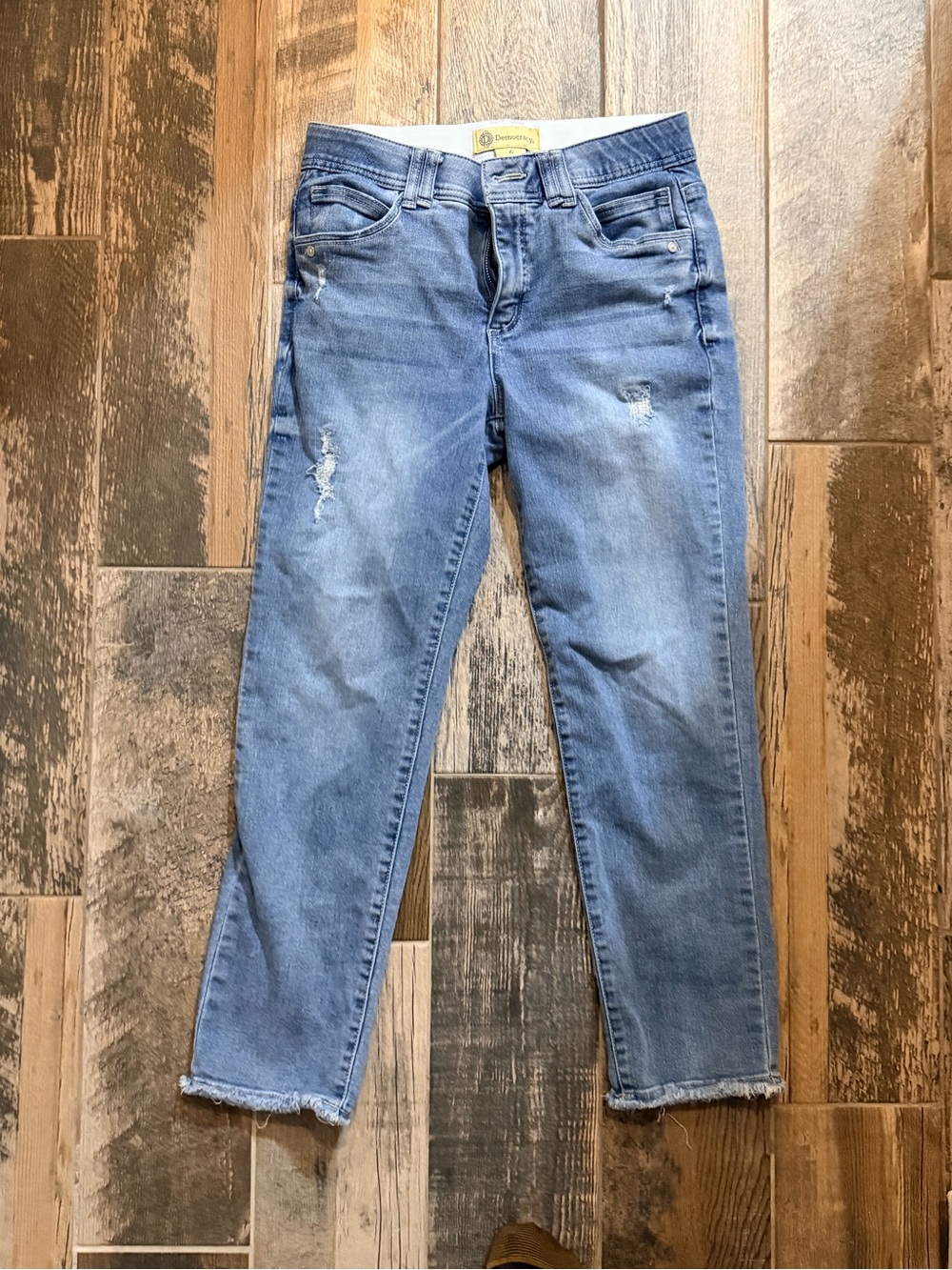Democracy Light Blue Cropped Distressed Jeans